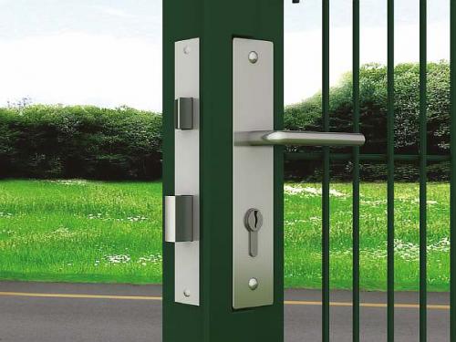 Какие типы замков подходят для металлических ворот с калиткой. Врезные изделия