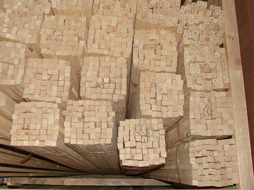 Клееный брус 40х40. Особенности производства и реализации пиломатериалов и бруса