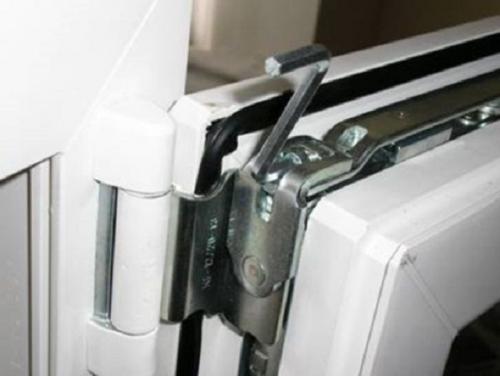 Как самому отрегулировать ПВХ-окна: пошаговая инструкция 08