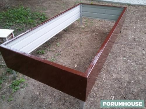 Из чего лучше сделать грядки. Из чего сделать короб теплой грядки