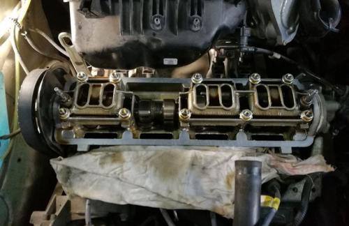 Какие возможные осложнения могут возникнуть при регулировке. Причины зажатия клапанов