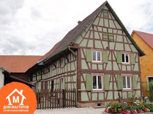 Какие типы конструкций лучше использовать для строительства недорогого дома в 2025 году. Примеры каркасов