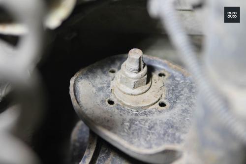 Что делать, если регулировочные винты слишком туго завинчены. Делать развал или ждать, когда само развалится?