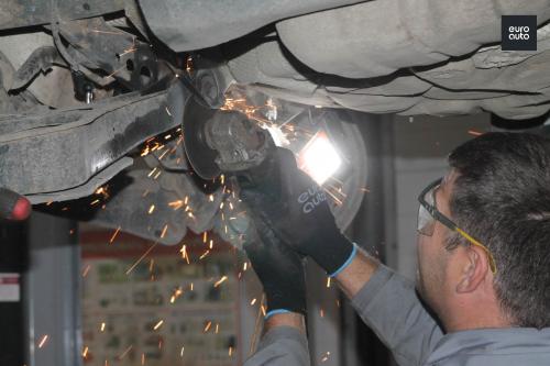 Что делать, если регулировочные винты слишком туго завинчены. Делать развал или ждать, когда само развалится?