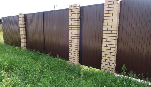 Заборы для дачи из профнастила своими руками. Покрытие профлиста 15 Заборы для дачи из профнастила своими руками. Покрытие профлиста 15