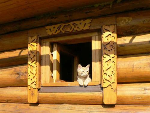 Наличники на окна в деревянном доме. Материалы