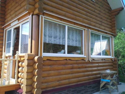 Наличники на окна в деревянном доме. Материалы