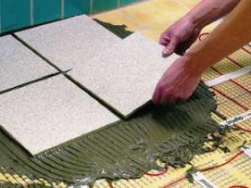 Укладка плитки на теплый пол. Особенности керамического покрытия
