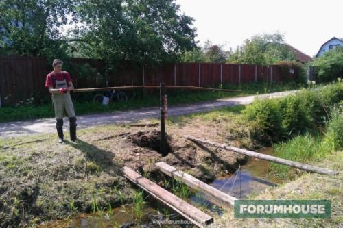 Закручивание винтовых свай дрелью. Ввинчивание специальной техникой 09 Закручивание винтовых свай дрелью. Ввинчивание специальной техникой 09