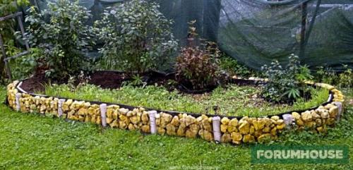 Лайфхаки для грядок. Бюджетные декоративно-функциональные ограждения для цветников и грядок