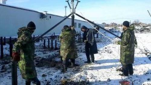 Как закрутить сваю вручную без специального оборудования. Целесообразность ручной установки винтовых свай