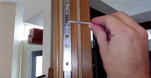 Как переключить окна Рехау на зимний режим: пошаговая инструкция 04 Как переключить окна Рехау на зимний режим: пошаговая инструкция 04