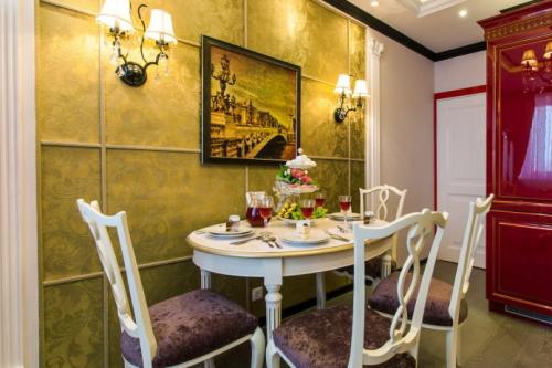 Обои для спальни 2022 года. 10 лучших коллекций 28