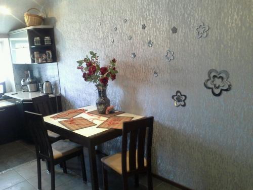 Обои для спальни 2022 года. 10 лучших коллекций 32