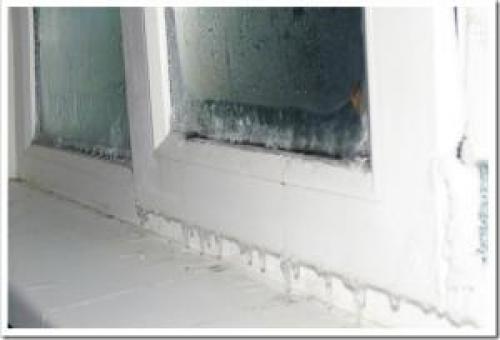 Как убрать конденсат с окон Рехау в зимний период. Промерзает пластиковое окно Рехау — причины и что делать