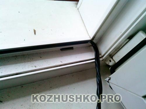 Как правильно натянуть уплотнительные резинки на окнах. Как понять, что пора менять уплотнитель – основные причины неисправности