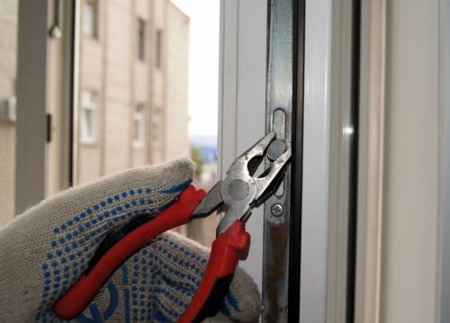 Какие инструменты мне понадобятся для регулировки окон. От теории к практике: самостоятельная регулировка окон к зиме