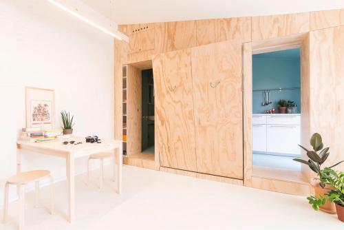 Пол из фанеры в интерьере. Фанера в интерьере: 5 лучших идей и 15 примеров + видео