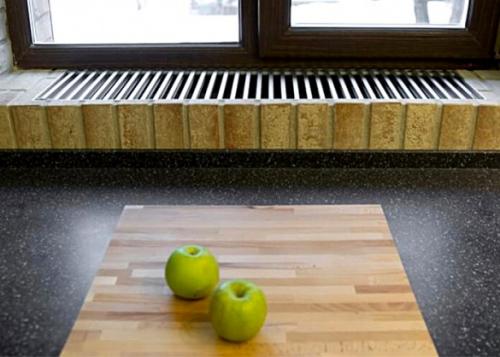 Как утеплить пластиковые окна снаружи. Конденсат на окнах и плесень на откосах: причины и решение проблемы