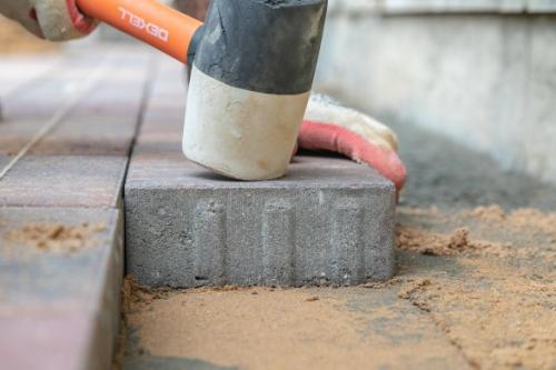 Укладка тротуарной плитки без подушки. Укладка вибропрессованной тротуарной плитки