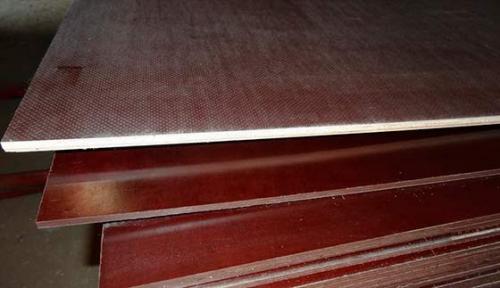 Укладка фанеры на пол своими руками. Преимущества материала 04