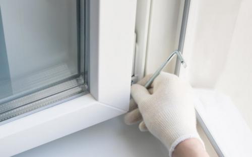 Как утеплить пластиковые окна если продувает своими руками. Как утеплить окна на зиму своими руками 10