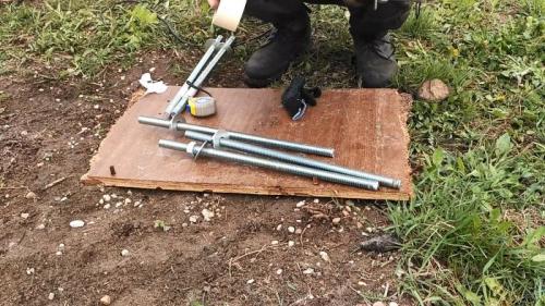 Фундамент на сваях своими руками. Процесс заливки свай