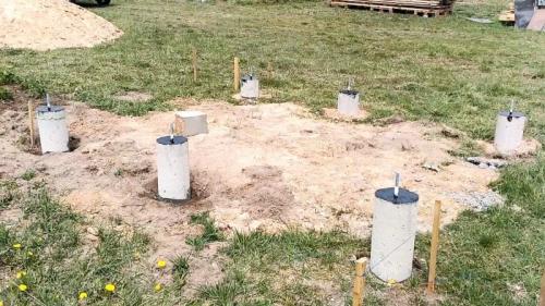 Фундамент на сваях своими руками. Процесс заливки свай