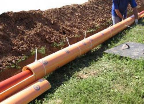 Как утеплить канализационную трубу над землей. Как утеплить канализационную трубу, какие материалы и способы использовать