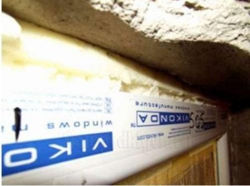 Как утеплить откосы входной двери в частном доме. Утепление откосов окон, дверей, как утеплить внутри своими руками