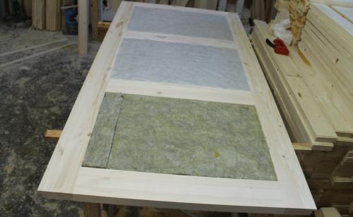 Дверь своими руками из досок. Как можно сделать дверь из досок своими руками: подробная инструкция