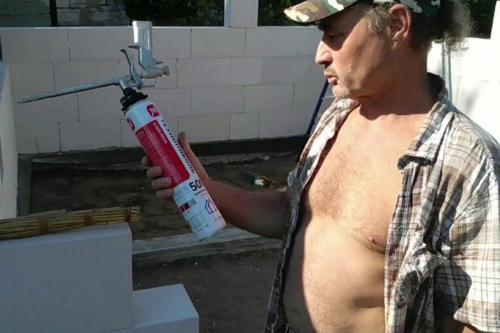 Пена клей для газобетона. Технология укладки газобетонных блоков на клей-пену