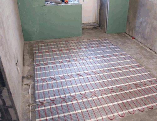 Электрический теплый пол, как основное отопление. Можно ли смонтировать водяные теплые полы в квартире от центрального отопления?