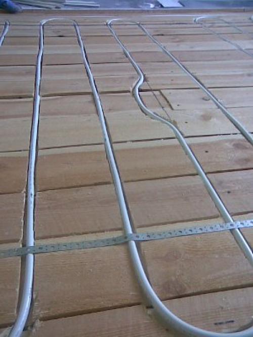 Теплые полы для деревянного дома: основные принципы и технологии 09