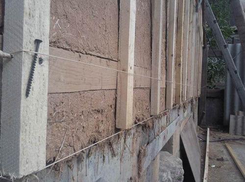 Монтаж сайдинга на деревянные бруски. Обрешетка для сайдинга из бруса или металлического профиля – плюсы и минусы