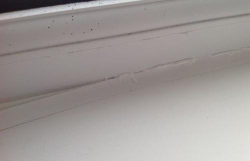 Герметик между окном и подоконником. Как заделать щель между подоконником и окном