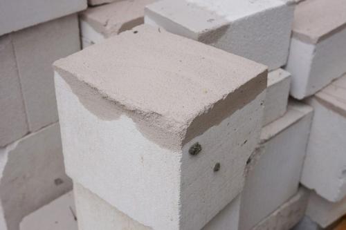 Какие проблемы могут возникнуть при использовании клея для газоблока. Гигроскопичность газобетона