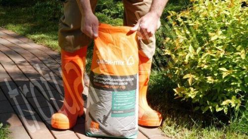 Песок для укладки тротуарной плитки. Песчаная подушка 07 Песок для укладки тротуарной плитки. Песчаная подушка 07