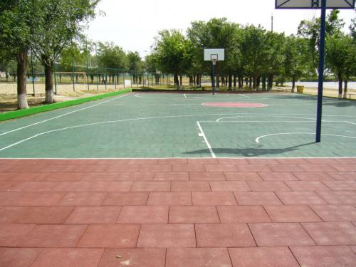 Какие цвета и фактуры клееных брызгальных дорожек доступны на рынке. Базовые цвета покрытий из резиновой крошки