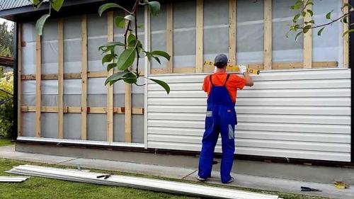 Как правильно прикрепить сайдинг к деревянному дому своими руками 36 Как правильно прикрепить сайдинг к деревянному дому своими руками 36