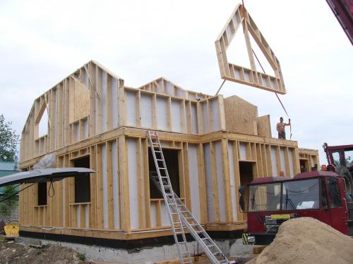 Старые щитовые дома. Особенности щитовых зданий