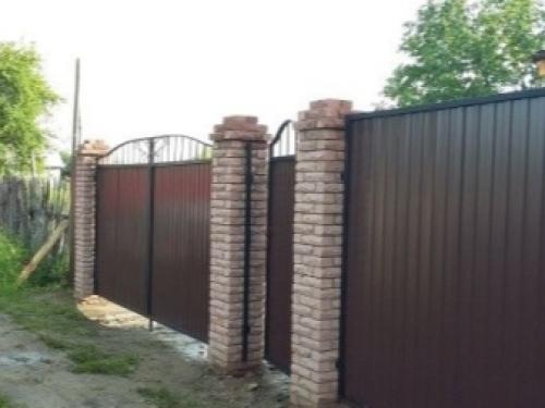 Забор и ворота из профнастила с калиткой. Порядок работы 27 Забор и ворота из профнастила с калиткой. Порядок работы 27