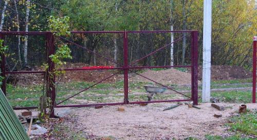 Ворота из профнастила в рамке своими руками. Установка ворот из профнастила своими руками