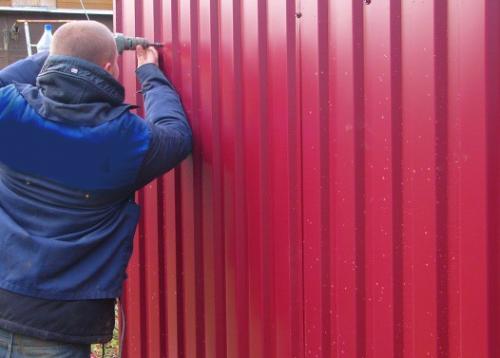 Ворота из профнастила в рамке своими руками. Установка ворот из профнастила своими руками