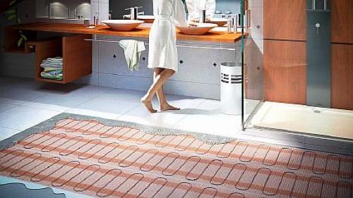 Теплый пол в кухне своими руками. Теплый пол на кухне: нужен ли какой вид выбрать и как сделать своими руками