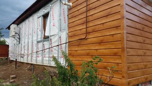 Монтаж сайдинга своими руками поэтапно. Монтаж сайдинга своими руками пошаговая инструкция, как установить внешнюю ПВХ отделку