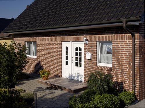 Цокольный сайдинг под кирпич. Особенности цокольного сайдинга под кирпич