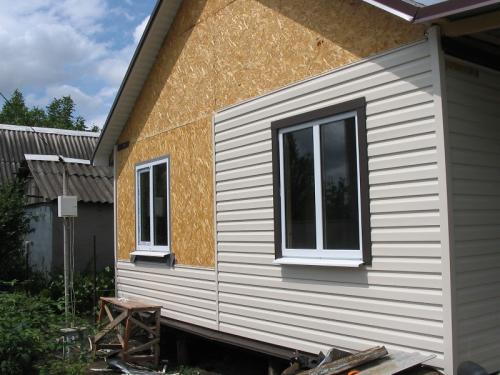 Простая установка винилового вертикального сайдинга: шаг за шагом 05 Простая установка винилового вертикального сайдинга: шаг за шагом 05