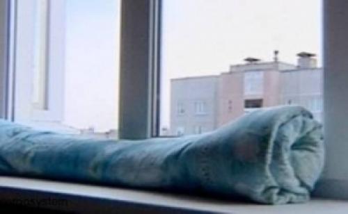 Дует из щели под подоконником. Причины продувания, устранение проблемы 07