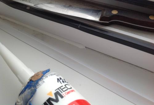 Дует из-под подоконника пластикового окна. Почему «фонят» пластиковые окна: Дует между рамой и подоконником